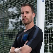 Dear England - galeria zdjęć - filmweb
