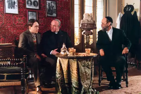 Dobry papież - galeria zdjęć - filmweb