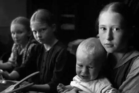 Biała wstążka - galeria zdjęć - filmweb