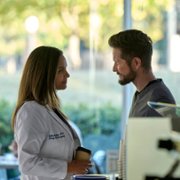 The Resident - galeria zdjęć - filmweb