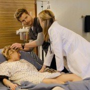 The Resident - galeria zdjęć - filmweb