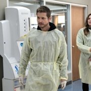 The Resident - galeria zdjęć - filmweb