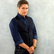 Alex, Inc. - galeria zdjęć - filmweb