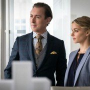 Instinct - galeria zdjęć - filmweb