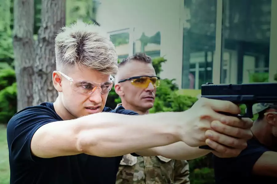 FAME czy SHAME - galeria zdjęć - filmweb