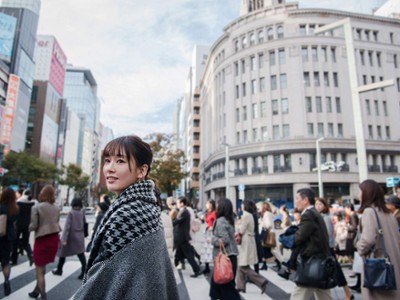 Sezon 1 Odcinek 5 Episode 5: Ginza "A Life Choice of a 30-year-old Woman"