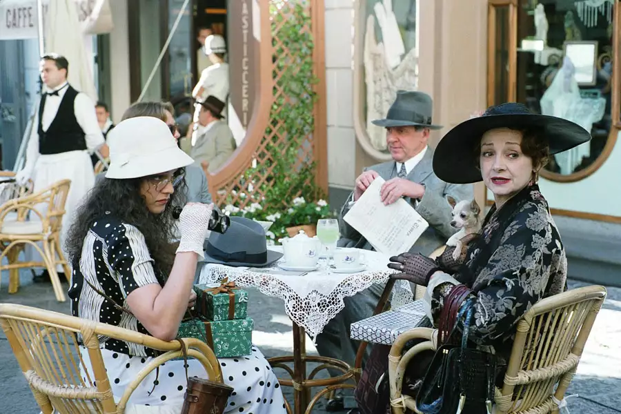 Porządna kobieta - galeria zdjęć - filmweb