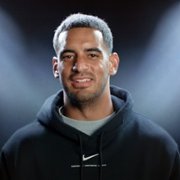 Quarterback - galeria zdjęć - filmweb