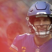Quarterback - galeria zdjęć - filmweb