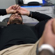 Quarterback - galeria zdjęć - filmweb