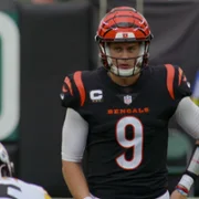 Quarterback - galeria zdjęć - filmweb