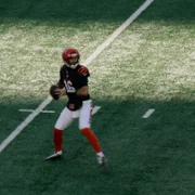 Quarterback - galeria zdjęć - filmweb