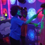 Niesamowite laboratorium Emily - galeria zdjęć - filmweb