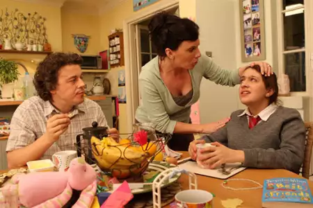 Angus, stringi i przytulanki - galeria zdjęć - filmweb