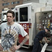 Król Staten Island - galeria zdjęć - filmweb