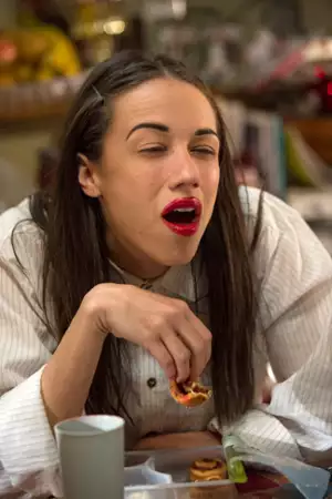 Spadajcie, hejterzy! - galeria zdjęć - filmweb