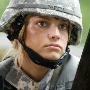 Blondynka w koszarach - galeria zdjęć - filmweb