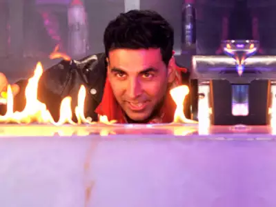 Khiladi 786 - galeria zdjęć - filmweb
