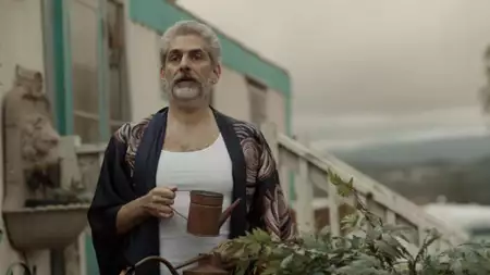 Naiwniak - galeria zdjęć - filmweb