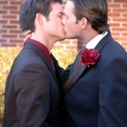Kiss the Bride - galeria zdjęć - filmweb