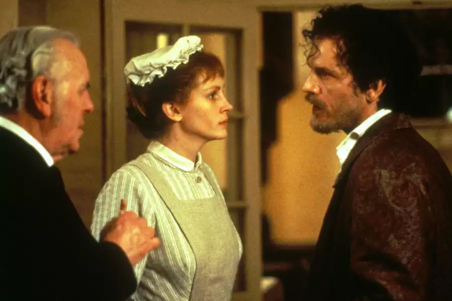 Mary Reilly - galeria zdjęć - filmweb