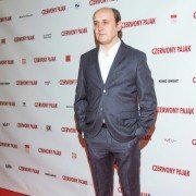 Czerwony pająk - galeria zdjęć - filmweb