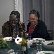 Difficult People - galeria zdjęć - filmweb