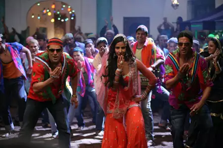 Tees Maar Khan - galeria zdjęć - filmweb