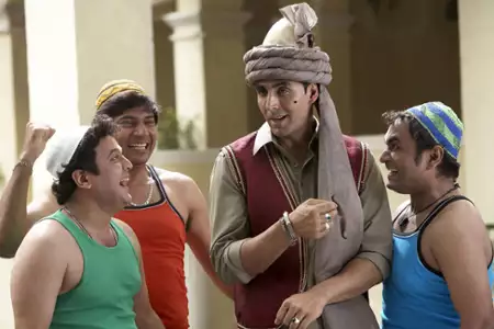 Tees Maar Khan - galeria zdjęć - filmweb