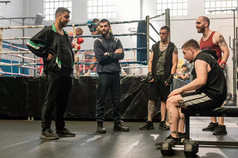 Na szczyt: Serial - galeria zdjęć - filmweb
