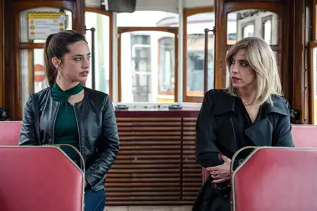 Na szczyt: Serial - galeria zdjęć - filmweb