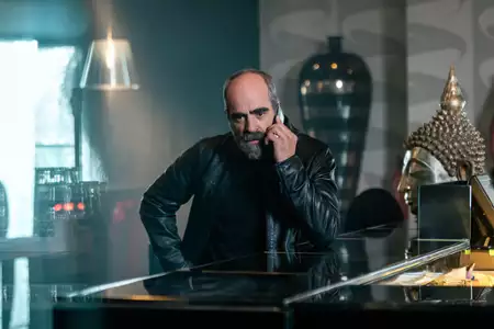 Na szczyt: Serial - galeria zdjęć - filmweb