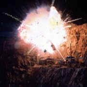 Derailed - galeria zdjęć - filmweb