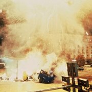 Derailed - galeria zdjęć - filmweb