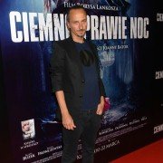 Ciemno, prawie noc - galeria zdjęć - filmweb