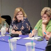 Small Town News: KPVM Pahrump - galeria zdjęć - filmweb