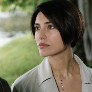 Mocne alibi - galeria zdjęć - filmweb