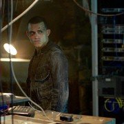 Incorporated - galeria zdjęć - filmweb