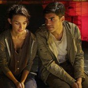 Incorporated - galeria zdjęć - filmweb