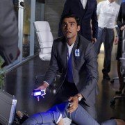 Incorporated - galeria zdjęć - filmweb