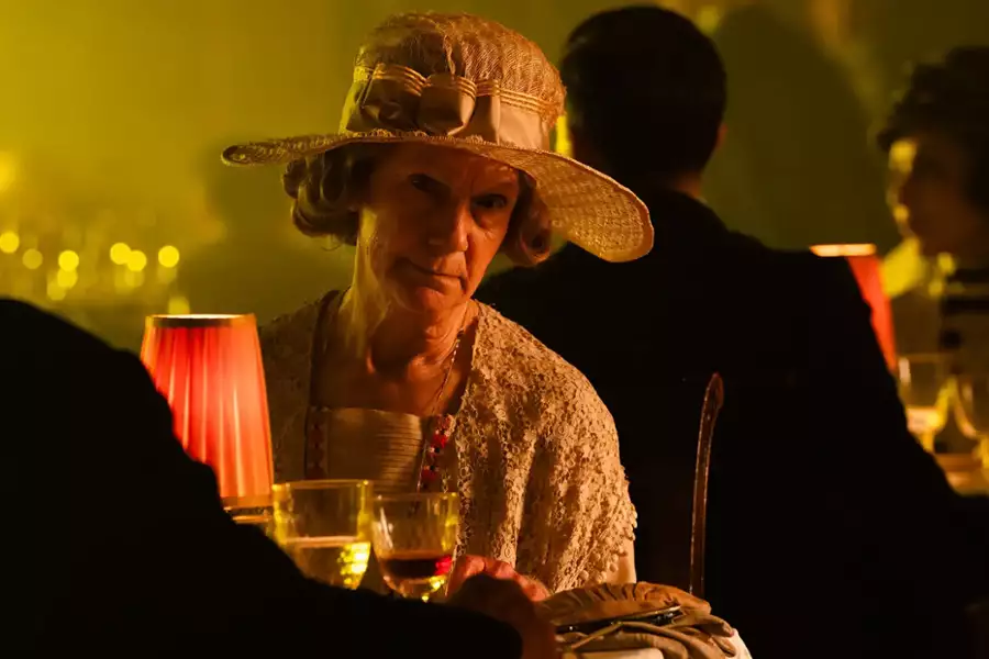 M. Il figlio del secolo - galeria zdjęć - filmweb
