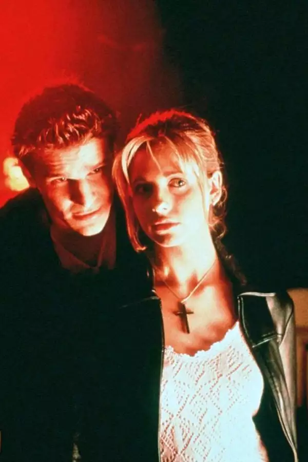 Buffy: Postrach wampirów - galeria zdjęć - filmweb