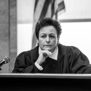 Sędzia Samantha Small