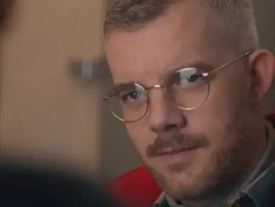 W ukryciu - galeria zdjęć - filmweb