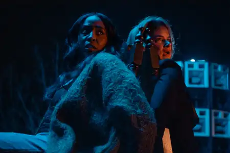 Opus - galeria zdjęć - filmweb