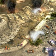 Emergency 2014 - galeria zdjęć - filmweb