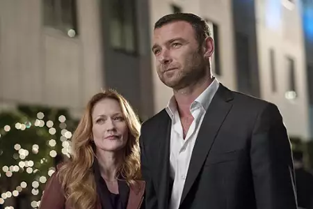 Ray Donovan - galeria zdjęć - filmweb
