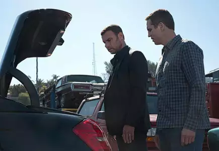 Ray Donovan - galeria zdjęć - filmweb