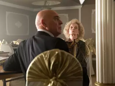 Ray Donovan - galeria zdjęć - filmweb