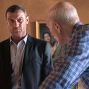 Ray Donovan - galeria zdjęć - filmweb